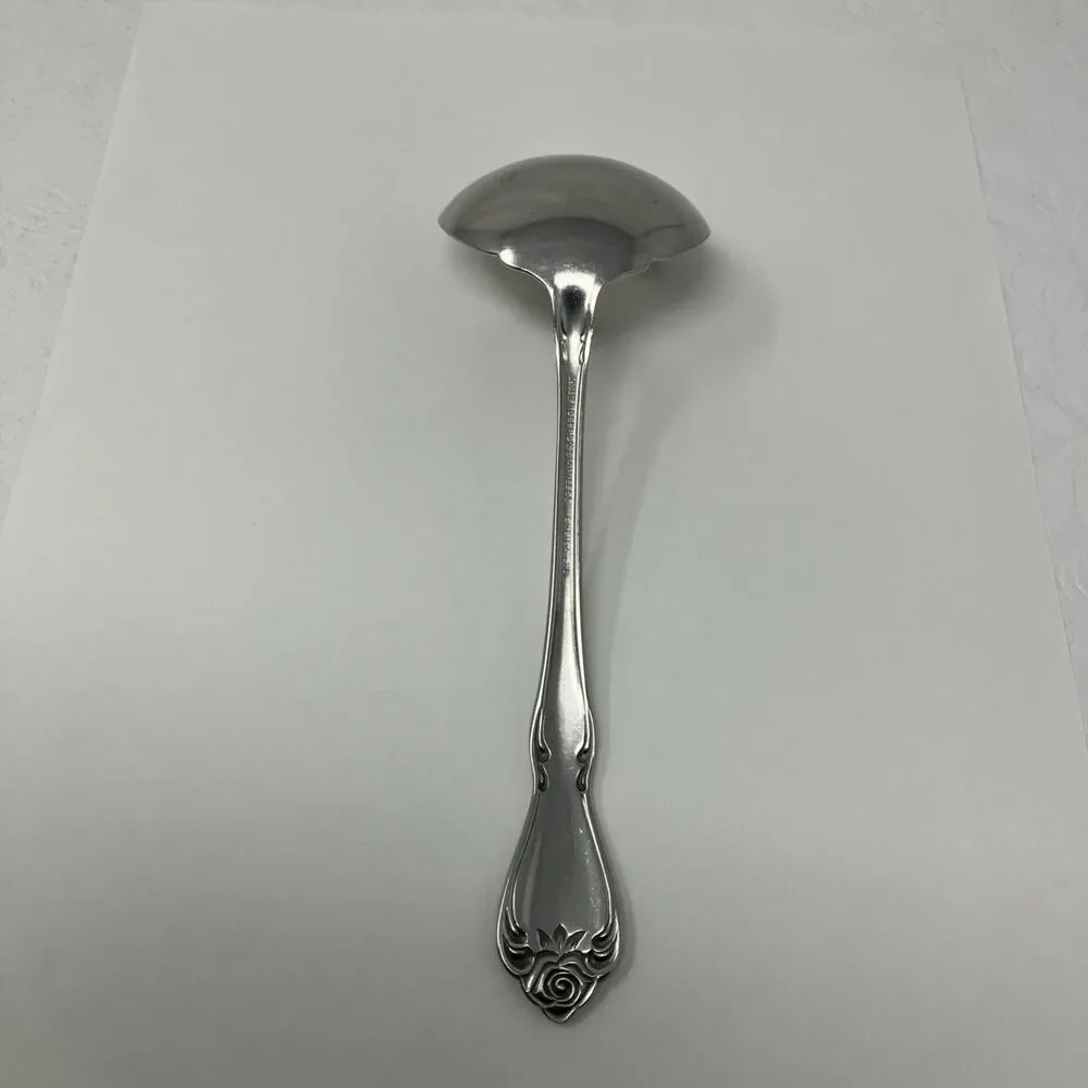 Oneida ARBOR ROSE Stainless TRUE ROSE 1881 Rogers Ltd Gravy Ladle Flatware 7 3/8